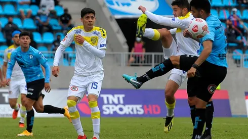 Barnechea e Iquique necesitan con urgencia el triunfo