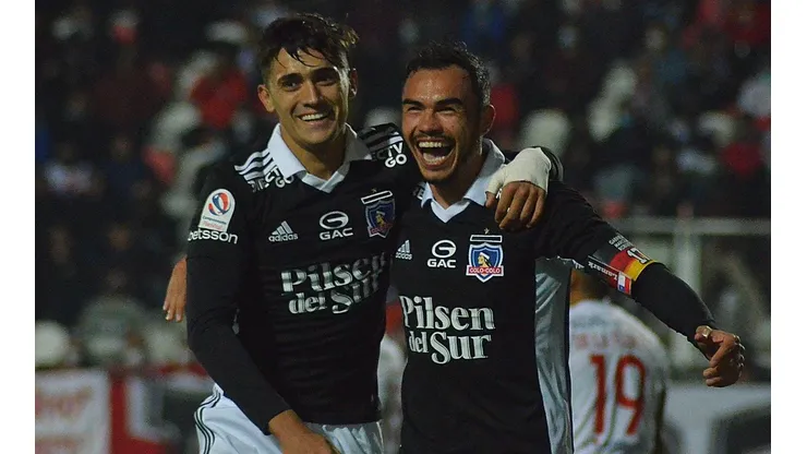 Gabriel Suazo se gana el cariño de la gente y de sus compañeros como campeón en ludo.