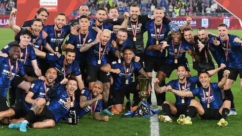 Alexis Sánchez y Arturo Vidal son campeones de Copa Italia con el Inter