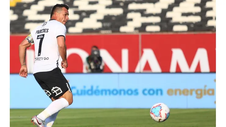 Esteban Paredes regresa al estadio Monumental, esta vez con la camiseta de Coquimbo Unido.