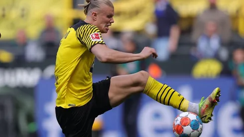 Erling Haaland deja el Borussia Dortmund para ir al Manchester City y el club ya le tiene reemplazante