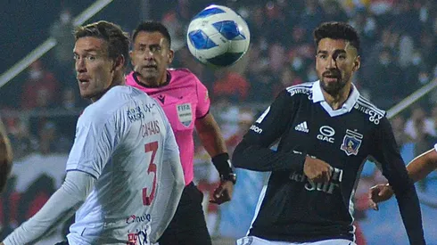 Colo Colo ante Curicó Unido en el estadio La Granja por el Campeonato Nacional.