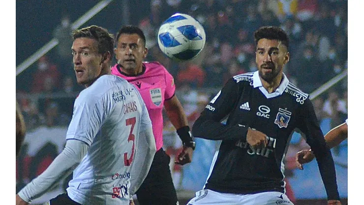 Colo Colo ante Curicó Unido en el estadio La Granja por el Campeonato Nacional.