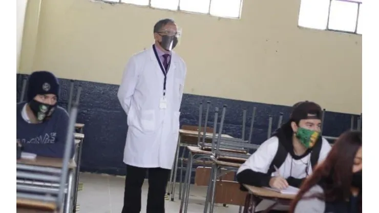 ¿Cuándo se celebra el Día del Profesor en Chile?