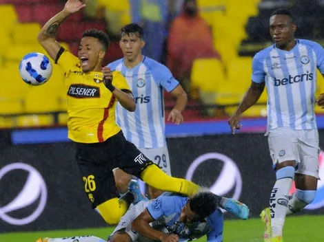 Byron Castillo olvida denuncia de Chile y golea en Ecuador