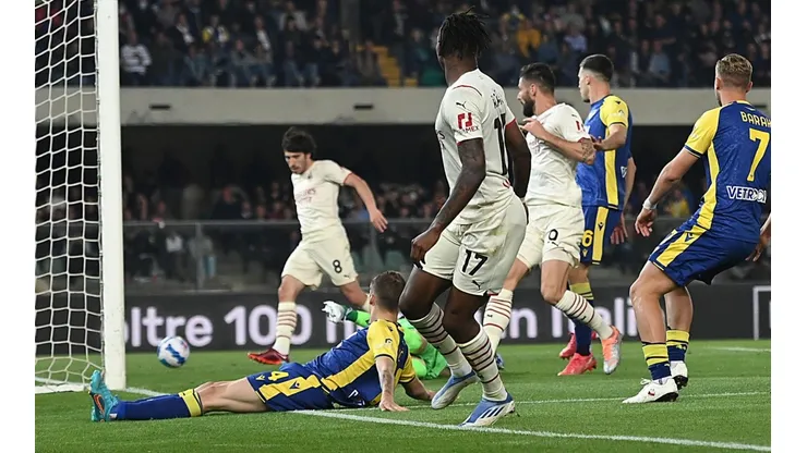 Tonali anotó dos goles para el AC Milan