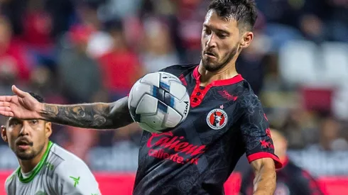 Facundo Ferreyra dejó pagando a Colo Colo y ahora no saben qué hacer con él en México.