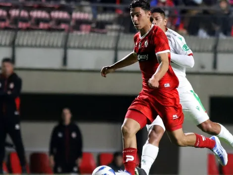 La Calera vence a Audax y escapa del sótano