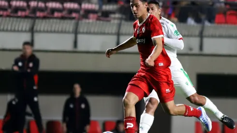 La Calera sale del fondo tras el triunfo ante Audax Italiano