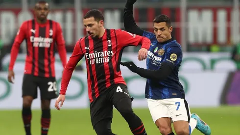 Alexis busca gritar campeón junto con Vidal en el Inter.