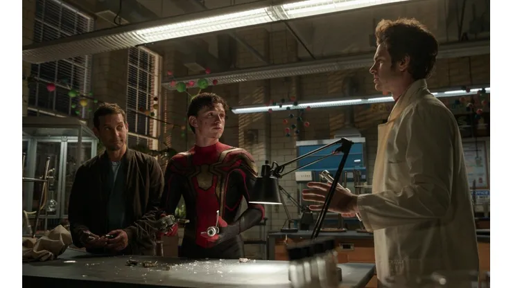 Ya hace un tiempo que la promoción incluye a los tres Spider-Man.