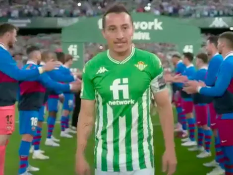 Con abrazo entre Xavi y Bravo: Barcelona cumple con pasillo al Betis