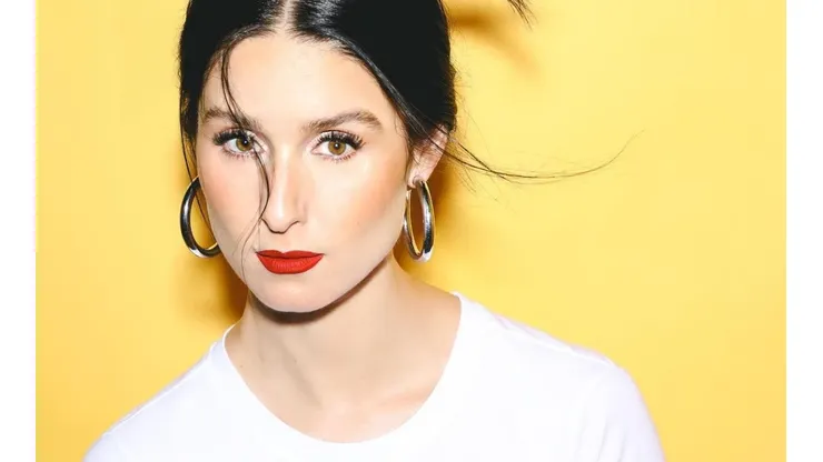 Francisca Valenzuela en la sesión de fotos para su nuevo disco Vida Bonita.