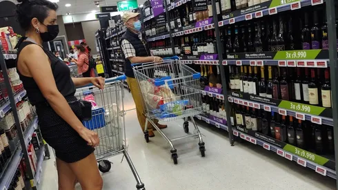 Conoce el horario del comercio aquí en Redgol.