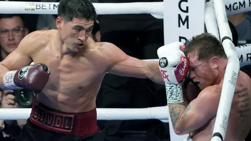 Dmitry Bivol derrotó a Canelo Álvarez