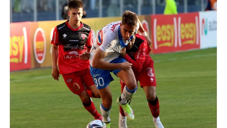 ¿Cuándo y a qué hora juegan Ñublense vs Católica por la fecha 12?
