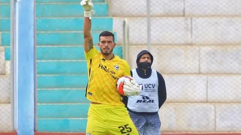 El portero está jugando como titular en el fútbol peruano.