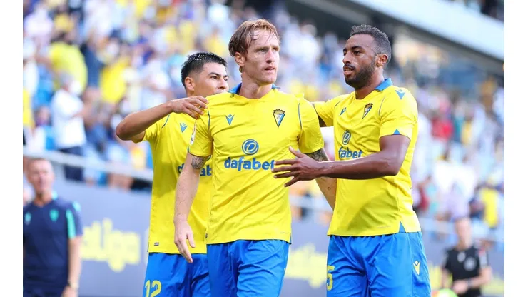 El Cádiz de Tomás Alarcón se encuentra en el 17° puesto de La Liga.