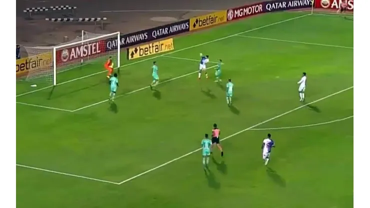 Golazo de Antofagasta contra Liga de Quito.