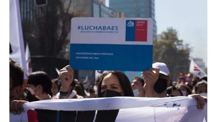 Tarjeta Junaeb | ¿Cuándo vence el saldo de abril?