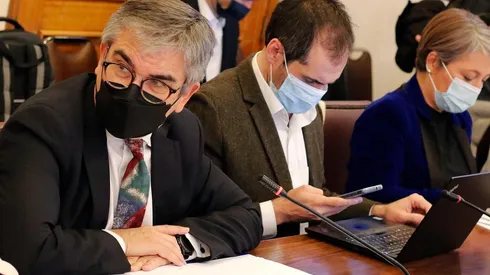 Los ministros Mario Marcel, Nicolás Grau y Jeanette Jara, durante la Comisión de Hacienda de la Cámara de Diputados, que analiza el proyecto de reajuste al salario mínimo
