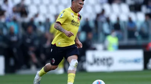 Gary Medel le respondió fuerte al sociólogo