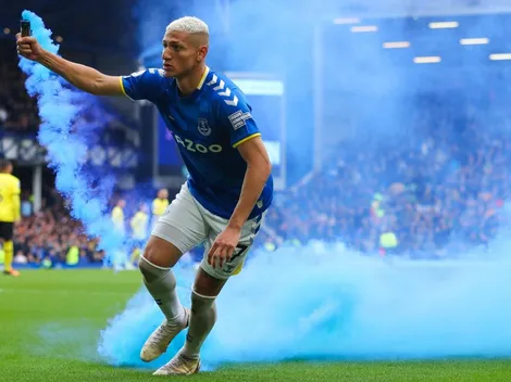 Richarlison será investigado tras polémica celebración con bengala