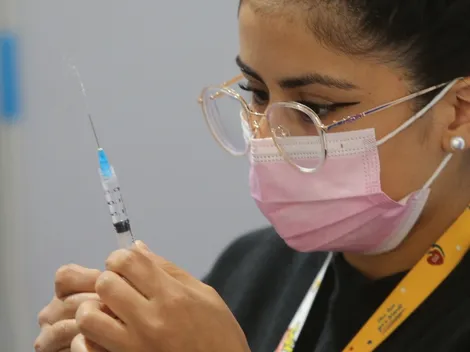 Vacunación Covid-19 | ¿Quiénes se pueden vacunar este martes 3 de mayo en Chile?