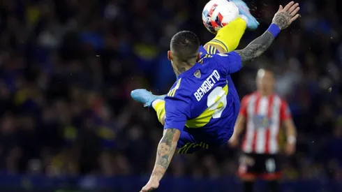 ¡Qué golazo de Benedetto! Doblete y triunfo de Boca contra Barracas.