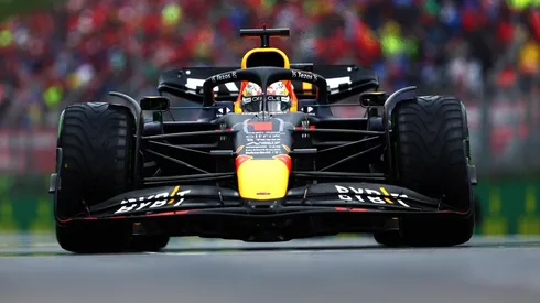 Max Verstappen consiguió su segunda victoria del año y busca acortar distancia con Charles Leclerc.