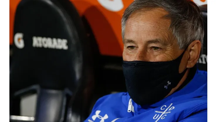 Holan vivirá su segundo periodo como director técnico de la UC