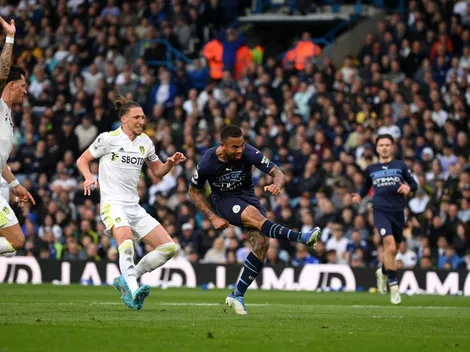 El City hace la tarea goleando a Leeds y recupera la cima