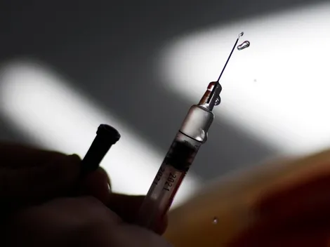 ¿Puedo vacunarme contra el Covid-19 y la Influenza al mismo tiempo?