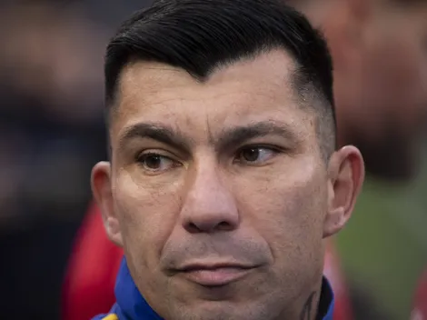 Medel gana su primer clásico pero en la banca de Boca Juniors