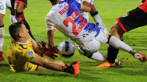 Ignacio González fue la figura de Antofagasta en su histórica victoria sobre Atlético Goianiense por Copa Sudamericana