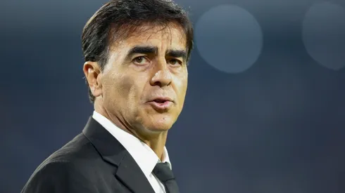 Gustavo Quinteros recalcó que un "terrible error del árbitro" condicionó la derrota de Colo Colo ante River Plate.