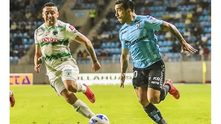 El atacante de 36 años anunció que no seguirá en Deportes Iquique y colgará los botines.