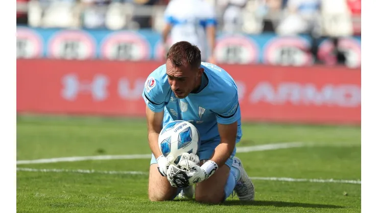 Sebastián Pérez niega que Universidad Católica haya jugado para atrás.