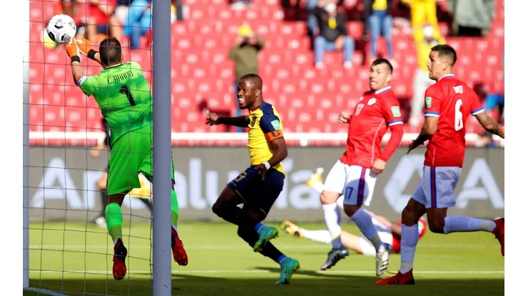 La selección chilena empató sin goles con Ecuador en Quito y luego cayó por 2-0 en Santiago en las últimas Eliminatorias Qatar 2022
