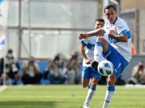 Orellana firme en la formación de la UC