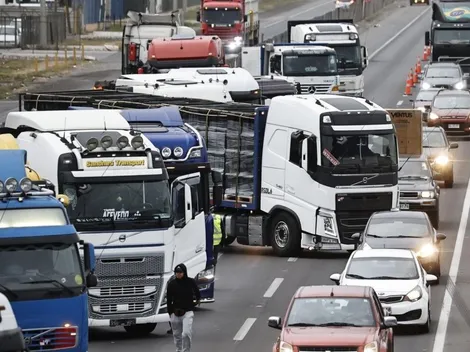 Gobierno presenta nueve querellas por el paro de los camioneros