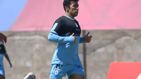 Edson Puch renuncia a Iquique en otro golpe para los Dragones Celestes.