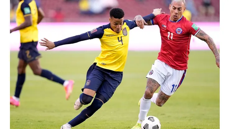 Byron Castillo contra la Roja: a Chile le aparecen posibilidades de ir al Mundial por error de Ecuador.