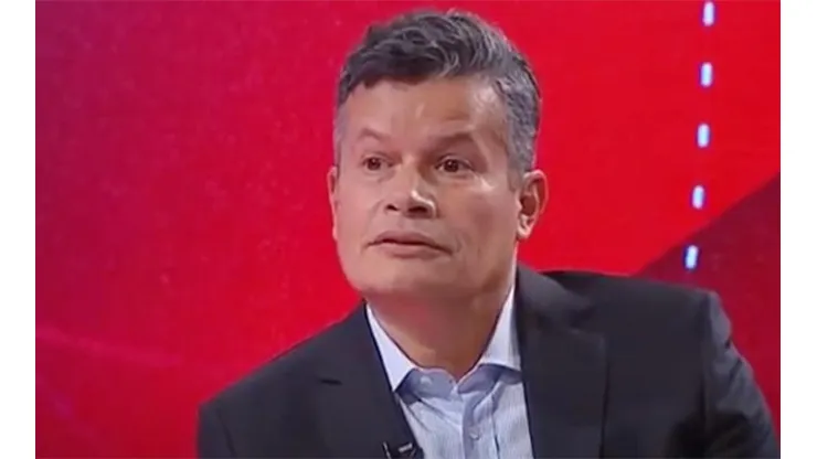 Felipe Bianchi le entra a Palblo Milad y su gestión al mando del fútbol chileno.