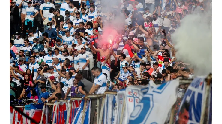 Algunos hinchas de la UC tuvieron un mal comportamiento en San Carlos