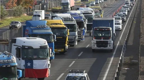 El paro de los camioneros ya se extiende por dos días.