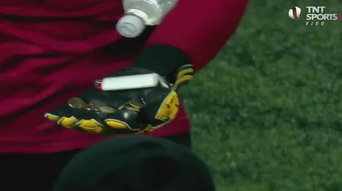 El momento que la cámara capta el monto que juntó el portero de San Luis.