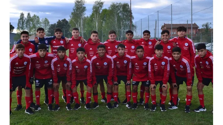 La selección chilena sub-15 cayó en su debut.