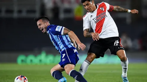 Enzo Pérez no pudo terminar el partido ante Talleres de Córdoba.