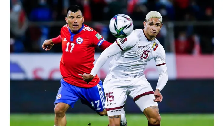 Gary Medel le cae durísimo a Reinaldo Rueda y Martín Lasarte.